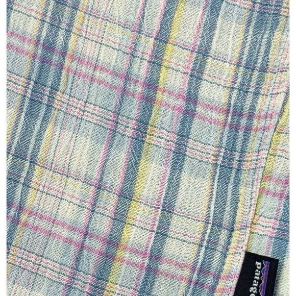 Patagonia Men's A/C Short Sleeve Button Down Shirt Large - Picture 2 of 4